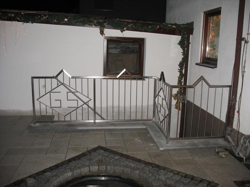 Name: 1234105493_IMG_6367.JPG 
Format: 430 x 322
Größe: 68 KB