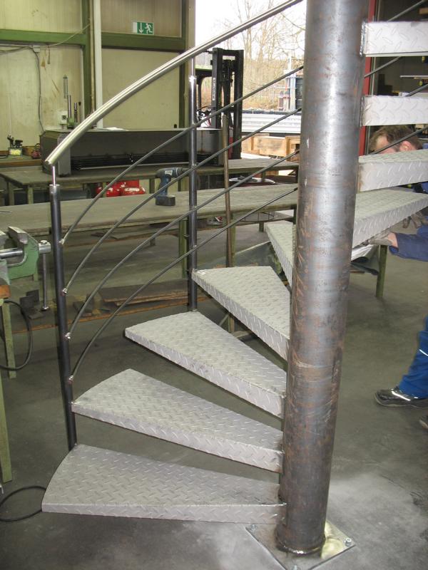 Name: IMG_6798.JPG 
Format: 322 x 430
Größe: 80 KB