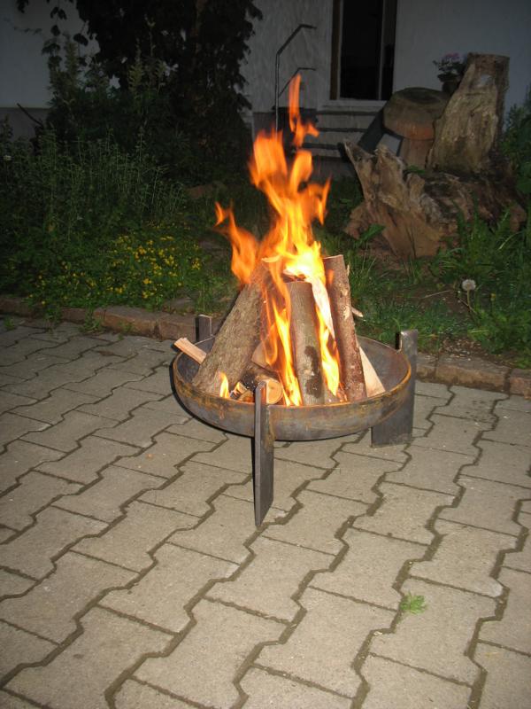 Name: IMG_7125.JPG 
Format: 322 x 430
Größe: 79 KB