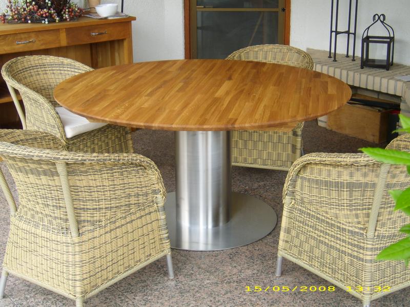 Name: Tisch_Gle_3.JPG 
Format: 430 x 322
Größe: 108 KB